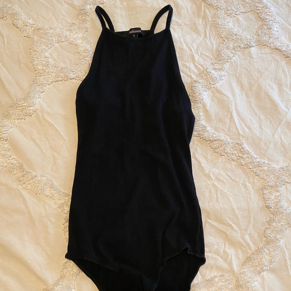 Small black body suit